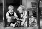 Malý Bobeš (1961) a Malý Bobeš ve městě (1962) – Snad nejslavnější dětská knížka ve filmové podobě. Půvabné, i když smutné vyprávění o nelehkém životě prostých lidí za starých časů…